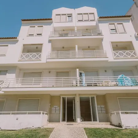 55 - Surfers Paradise Apartment